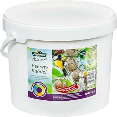 Dehner Natura Premium kule z sikorkami bez siatki, pierogi jagodowe, całoroczna karma dla dzikich ptaków, bogata w białko/energię, w wiaderku, 100 sztuk po 90 g (9 kg) Dehner Natura Premium kule z sikorkami bez siatki, pierogi jagodowe, całoroczna karma dla dzikich ptaków, bogata w białko/energię, w wiaderku, 100 sztuk po 90 g (9 kg)