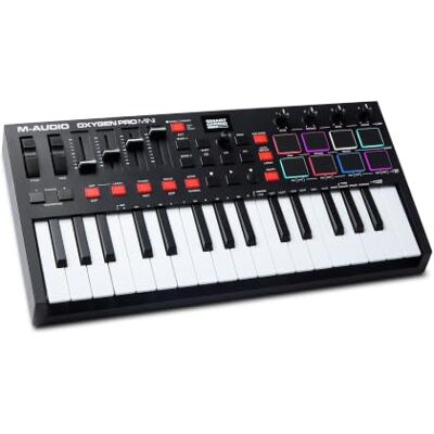 M-Audio M‑AUDIO Oxygen Pro Mini 32 USB MIDI Klawiatura Sterująca 32 Czułe na Dynamikę Mini Klawisze, 8 Padów Beat, 4 Pokrętła, 4 Suwaki oraz Dołączone Oprogramowanie DAW, Dla Produkcji M-Audio M‑AUDIO Oxygen Pro Mini 32 USB MIDI Klawiatura Sterująca 32 Czułe na Dynamikę Mini Klawisze, 8 Padów Beat, 4 Pokrętła, 4 Suwaki oraz Dołączone Oprogramowanie DAW, Dla Produkcji