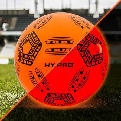 HP10047 Hy-Pro Light LED piłka nożna w rozmiarze 5, zabawka z aktywowanymi wstrząsami światłami i pompką, świecąca piłka z automatycznym wyłączaniem i ulepszoną przyczepnością do nocnej gry HP10047 Hy-Pro Light LED piłka nożna w rozmiarze 5, zabawka z aktywowanymi wstrząsami światłami i pompką, świecąca piłka z automatycznym wyłączaniem i ulepszoną przyczepnością do nocnej gry