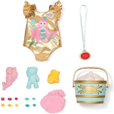 BABY born Zestaw niespodzianki plażowej z nadrukiem syrenki, foremkami do piasku, plastycznym piaskiem, wiadrem i 5 niespodziankami dla lalek 43 cm BABY born Zestaw niespodzianki plażowej z nadrukiem syrenki, foremkami do piasku, plastycznym piaskiem, wiadrem i 5 niespodziankami dla lalek 43 cm