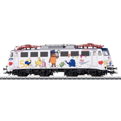 Märklin H0 lokomotywa elektryczna BR 110 – dekoder cyfrowy MFX+ – napęd o wysokiej wydajności – elektryczny podnoszony/opuszczany odbiornik prądu – Epoka VI – 39111 Märklin H0 lokomotywa elektryczna BR 110 – dekoder cyfrowy MFX+ – napęd o wysokiej wydajności – elektryczny podnoszony/opuszczany odbiornik prądu – Epoka VI – 39111