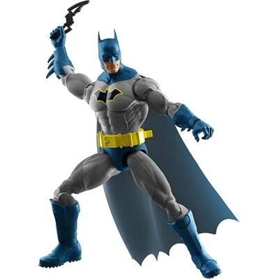 Mattel DC Premier Series Batman, figurka akcji 16,5 cm, seria 1 Szczegółowy design superbohatera, 22 punkty artykulacji, peleryna z tkaniny, stojak na broń i akcesoria, JMD95 Mattel DC Premier Series Batman, figurka akcji 16,5 cm, seria 1 Szczegółowy design superbohatera, 22 punkty artykulacji, peleryna z tkaniny, stojak na broń i akcesoria, JMD95