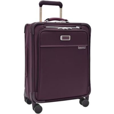 BLU121CXSPW-64 Briggs & Riley Baseline Spinners, Śliwka, 21-inch Global Carry-On BLU121CXSPW-64 Briggs & Riley Baseline Spinners, Śliwka, 21-inch Global Carry-On
