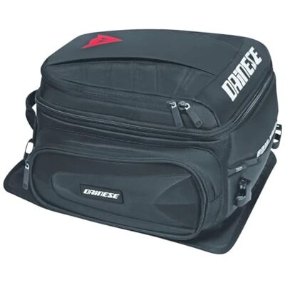 Dainese Torba motocyklowa D-Tail, tylna torba motocyklowa, rozszerzalna 20,9 l, z kapturem przeciwdeszczowym, akcesoria motocyklowe, idealna do podróży, torba na siodełko motocyklowe, wodoodporna, Dainese Torba motocyklowa D-Tail, tylna torba motocyklowa, rozszerzalna 20,9 l, z kapturem przeciwdeszczowym, akcesoria motocyklowe, idealna do podróży, torba na siodełko motocyklowe, wodoodporna,