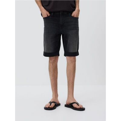 Reserved - Jeansowe szorty slim fit - czarny - male - Size: 28,29,30,32,33,34,36 Reserved - Jeansowe szorty slim fit - czarny - male - Size: 28,29,30,32,33,34,36