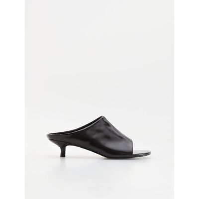 Reserved - Mule na obcasie - mahoniowy - female - Size: 35,36,37,38,39,40,41,42 Reserved - Mule na obcasie - mahoniowy - female - Size: 35,36,37,38,39,40,41,42