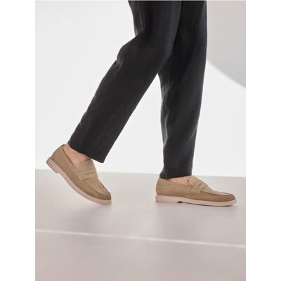 Reserved - Zamszowe loafersy - beżowy - male - Size: 40,41,42,43,44,45 Reserved - Zamszowe loafersy - beżowy - male - Size: 40,41,42,43,44,45