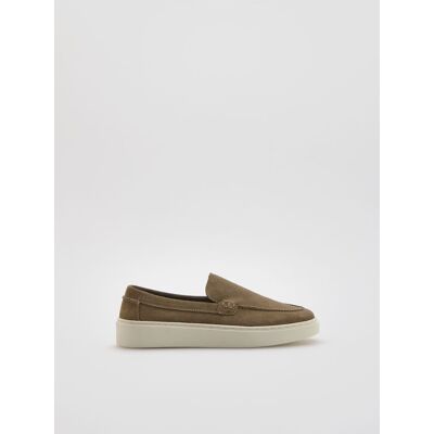 Reserved - Zamszowe loafersy - beżowy - male - Size: 40,41,42,43,44,45 Reserved - Zamszowe loafersy - beżowy - male - Size: 40,41,42,43,44,45