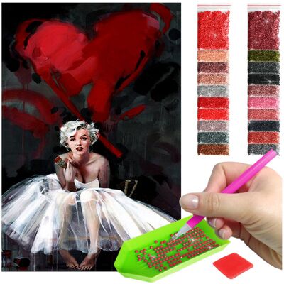 Haft Diamentowy ARTULIO, Obraz DIY 5D, Diamond Painting, Mozaika Diamentowa 40X60cm (Marilyn Monroe malująca serce) + Zestaw Akcesoriów Haft Diamentowy ARTULIO, Obraz DIY 5D, Diamond Painting, Mozaika Diamentowa 40X60cm (Marilyn Monroe malująca serce) + Zestaw Akcesoriów