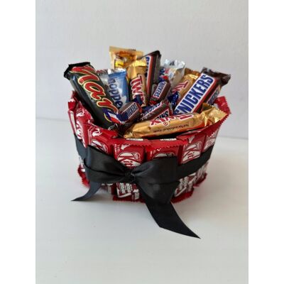 nieznany producent Kosz słodyczy Kit Kat, dzień chłopaka, dzień taty, urodziny nieznany producent Kosz słodyczy Kit Kat, dzień chłopaka, dzień taty, urodziny