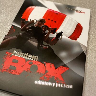 Skok ze spadochronem w tandemie - Tandembox Skok ze spadochronem w tandemie - Tandembox