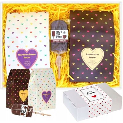 Cup&You Zestaw prezentowy upominkowy 'LOVE BOX' - kawy, herbaty, lizak czekoladowy - prezent upominek na walentynki dla chłopaka dziewczyny niej niego żony .. Cup&You Zestaw prezentowy upominkowy 'LOVE BOX' - kawy, herbaty, lizak czekoladowy - prezent upominek na walentynki dla chłopaka dziewczyny niej niego żony ..
