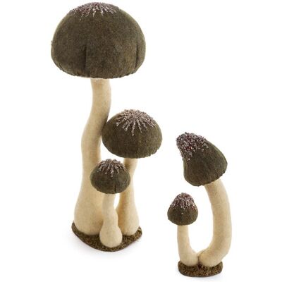 Eurofirany Figurka bożonarodzeniowa ciemnozielona 16 x 17 x 37 cm - idealna dekoracja Eurofirany Figurka bożonarodzeniowa ciemnozielona 16 x 17 x 37 cm - idealna dekoracja