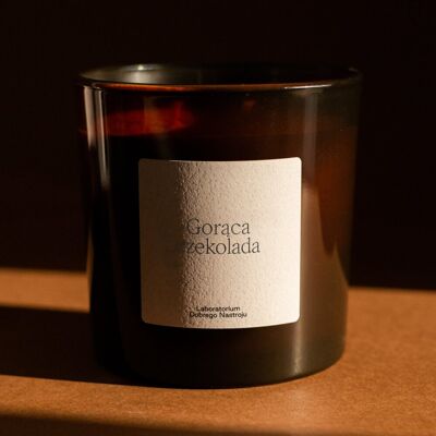 Laboratorium Dobrego Nastroju Gorąca Czekolada - Świeca Sojowa 400ml Laboratorium Dobrego Nastroju Gorąca Czekolada - Świeca Sojowa 400ml