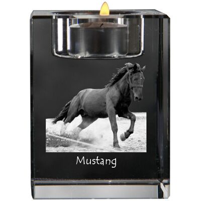 Mustang - świecznik ze zdjęciem kota, kryształowa podstawka na tealight, personalizowany prezent marki Art-Dog Mustang - świecznik ze zdjęciem kota, kryształowa podstawka na tealight, personalizowany prezent marki Art-Dog