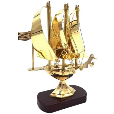 GiftDeco Okręt mosiężny na podstawie drewnianej 20 cm GiftDeco Okręt mosiężny na podstawie drewnianej 20 cm