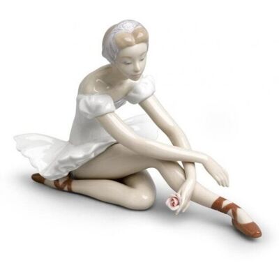 Lladro Statua Lladrò Rose Ballet 01005919 Lladro Statua Lladrò Rose Ballet 01005919
