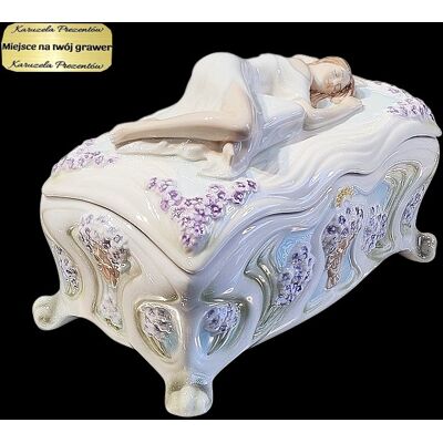 Veronese Szkatułka Porcelanowa W Stylu Secesyjnym Ze Śpiącą Dziewczyną Na Pokrywie Veronese Szkatułka Porcelanowa W Stylu Secesyjnym Ze Śpiącą Dziewczyną Na Pokrywie