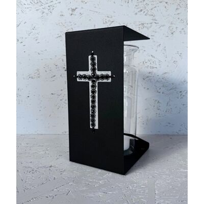 Pozostałe marki Znicz z krzyżem z czarno-szarych koralików, 28cm Pozostałe marki Znicz z krzyżem z czarno-szarych koralików, 28cm