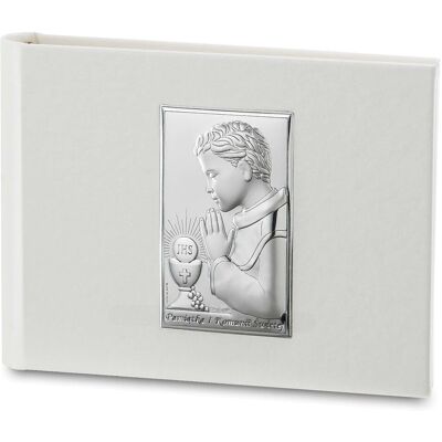 Valenti Album komunijny na zdjęcia do wklejania na 30 zdjęć dla chłopca Rozmiar: 15x20 cm SKU: VL53564/1 Valenti Album komunijny na zdjęcia do wklejania na 30 zdjęć dla chłopca Rozmiar: 15x20 cm SKU: VL53564/1