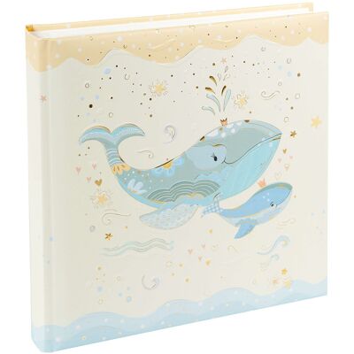 Album na zdjęcia dziecka GOLDBUCH - seria Turnowsky Wieloryby - złocenia na oprawie - wklejany 30 jasnych kart 25x25 cm Album na zdjęcia dziecka GOLDBUCH - seria Turnowsky Wieloryby - złocenia na oprawie - wklejany 30 jasnych kart 25x25 cm