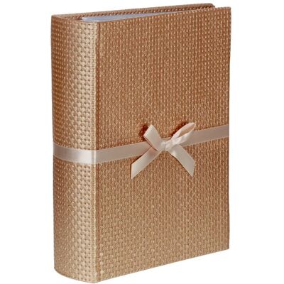 Inny producent Złoty Album Z Kokardką 10X15 Cm 300 Zdjęć Złoty / 300 Zdjęć / 10X15 Cm Inny producent Złoty Album Z Kokardką 10X15 Cm 300 Zdjęć Złoty / 300 Zdjęć / 10X15 Cm