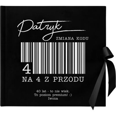 Gift House Czarny Welurowy Album Urodzinowy - 200 Zdjęć 10x15 - Personalizowany Nadruk Z Okazji Urodzin - Prezent Na Urodziny 18stkę 30stkę 40stkę 50tkę Gift House Czarny Welurowy Album Urodzinowy - 200 Zdjęć 10x15 - Personalizowany Nadruk Z Okazji Urodzin - Prezent Na Urodziny 18stkę 30stkę 40stkę 50tkę