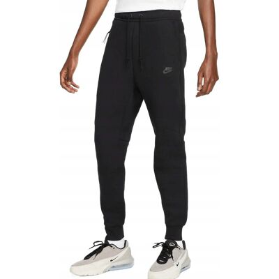 Nike spodnie dresowe męskie Tech Essentials DD5293-010 r. S Nike spodnie dresowe męskie Tech Essentials DD5293-010 r. S
