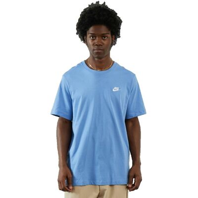 Nike Sportswear Club T-shirt XS Nike Sportswear Club T-shirt XS