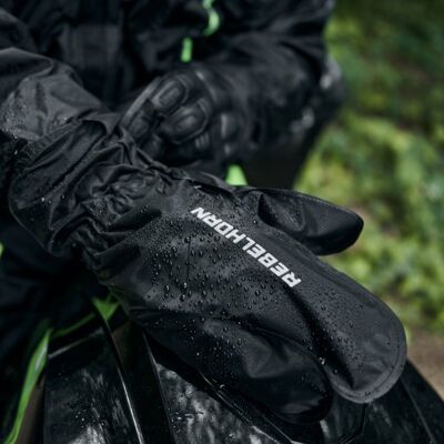 OSŁONA PRZECIWDESZCZOWA NA RĘKAWICE REBELHORN BOLT BLACK S OSŁONA PRZECIWDESZCZOWA NA RĘKAWICE REBELHORN BOLT BLACK S