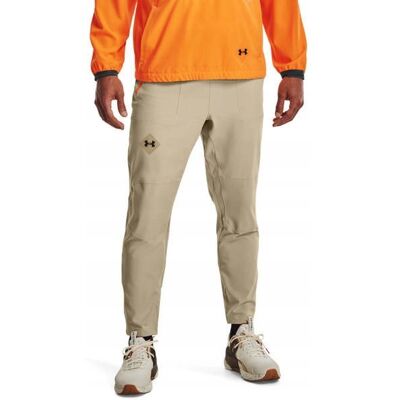 Spodnie Męskie Under Armour 1370512 R. S Spodnie Męskie Under Armour 1370512 R. S