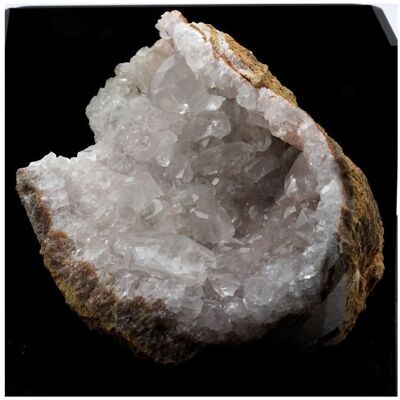 Inny producent Kamienie i minerały. Kalcyt. 6736,0 ct (1,35 kg). Mazères-Lezons, Pau, Francja.. Inny producent Kamienie i minerały. Kalcyt. 6736,0 ct (1,35 kg). Mazères-Lezons, Pau, Francja..