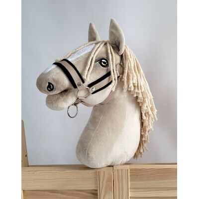 Super Kantar regulowany dla konia Hobby Horse A3 beżowy z czarnym futerkiem Super Kantar regulowany dla konia Hobby Horse A3 beżowy z czarnym futerkiem