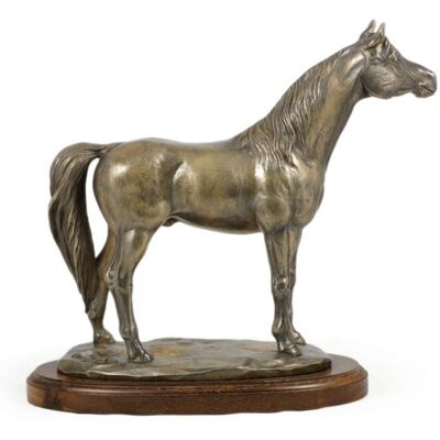 Koń arabski - statuetka z koniem, sylwetka konia na drewnie, prestiżowa nagroda w konkursie marki Art-Dog Koń arabski - statuetka z koniem, sylwetka konia na drewnie, prestiżowa nagroda w konkursie marki Art-Dog