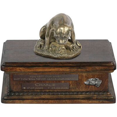 ART Staffordshire Bull Terrier, Staffik, Staffi VII - skrzynia na psie pamiątki, personalizowana skrzynia ze statuetką, drewniana skrzynia z psem marki .. ART Staffordshire Bull Terrier, Staffik, Staffi VII - skrzynia na psie pamiątki, personalizowana skrzynia ze statuetką, drewniana skrzynia z psem marki ..
