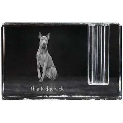 Thai Ridgeback - stojak na długopis, kryształowy organizer ze zdjęciem psa, unikatowa ozdoba biurka marki Art-Dog Thai Ridgeback - stojak na długopis, kryształowy organizer ze zdjęciem psa, unikatowa ozdoba biurka marki Art-Dog