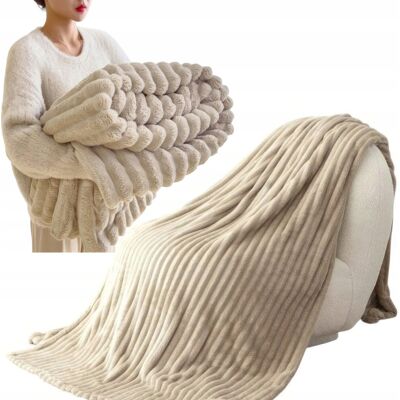 Inny producent KOC PLUSZOWY MIĘKKI PLED NARZUTA NA ŁÓŻKO CIEPŁY GRUBY 180x200cm BEŻOWY Inny producent KOC PLUSZOWY MIĘKKI PLED NARZUTA NA ŁÓŻKO CIEPŁY GRUBY 180x200cm BEŻOWY