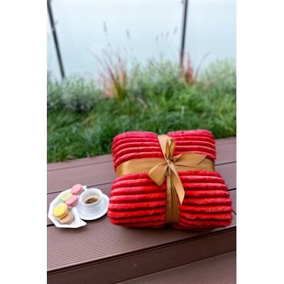 COTTON MARKET Koc Polarowy Fala 220X240 Czerwony COTTON MARKET Koc Polarowy Fala 220X240 Czerwony