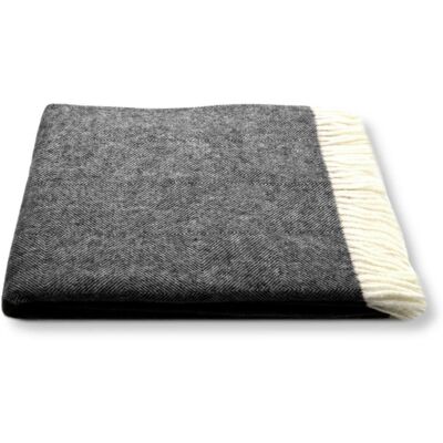 eStilex Koc Z Wełny Nowozelandzkiej 150X200 Romby - Czarny eStilex Koc Z Wełny Nowozelandzkiej 150X200 Romby - Czarny
