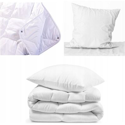 Inny producent Kołdra 4 pory roku podwójna Easy Sleep 140x200 cm. + poduszka 70x80 cm. Inny producent Kołdra 4 pory roku podwójna Easy Sleep 140x200 cm. + poduszka 70x80 cm.