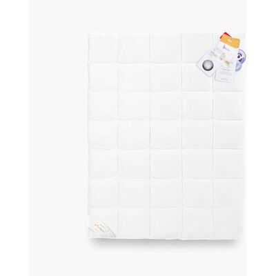 AMZ Kołdra puchowa 155x200 Royal city 460g biała AMZ Kołdra puchowa 155x200 Royal city 460g biała
