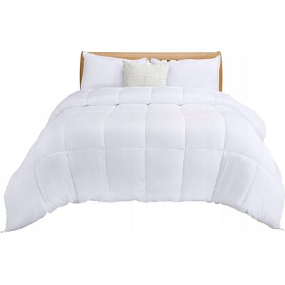 Inny producent Kołdra Utopia Bedding 155 x 220 cm, całoroczna, wypełnienie 280 g/m² Inny producent Kołdra Utopia Bedding 155 x 220 cm, całoroczna, wypełnienie 280 g/m²