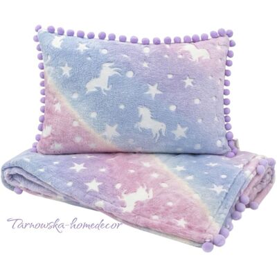 Tarnowska-homedecor Komplet MINKY Koc 100x120 + Poduszka 33x50 jednorożce świecące w ciemności Minky Kids Line Tarnowska-homedecor Komplet MINKY Koc 100x120 + Poduszka 33x50 jednorożce świecące w ciemności Minky Kids Line
