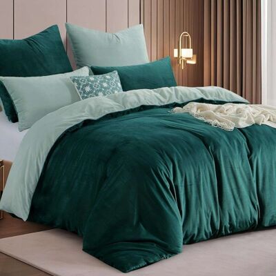 Inny producent Komplet pościeli kołdra 200x220cm poszewka na poduszki 80x80cm 2szt Inny producent Komplet pościeli kołdra 200x220cm poszewka na poduszki 80x80cm 2szt