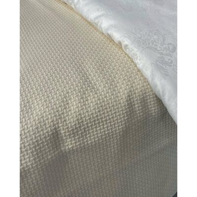 Inny producent Narzuta 100% bawełniana 150x230 cm, polska Inny producent Narzuta 100% bawełniana 150x230 cm, polska