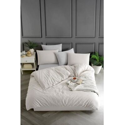 Inny producent Pościel - 1 poszwa na kołdrę 220 x 240 cm + 2 poszewki na poduszki 60 x 60 cm - 70% bawełna, 30% poliester - Beżowy Inny producent Pościel - 1 poszwa na kołdrę 220 x 240 cm + 2 poszewki na poduszki 60 x 60 cm - 70% bawełna, 30% poliester - Beżowy