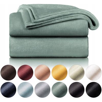 Inny producent PUSZYSTY KOC Z MIKROFIBRY 130X150 CM MIĘKKI I CIEPŁY KOC NA KANAPĘ ZIELONY Inny producent PUSZYSTY KOC Z MIKROFIBRY 130X150 CM MIĘKKI I CIEPŁY KOC NA KANAPĘ ZIELONY