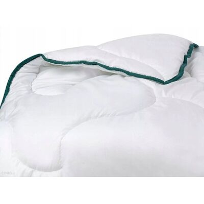 SMUKEE Kołdra ALOE VERA całoroczna 200x220 cm 0272 SMUKEE Kołdra ALOE VERA całoroczna 200x220 cm 0272