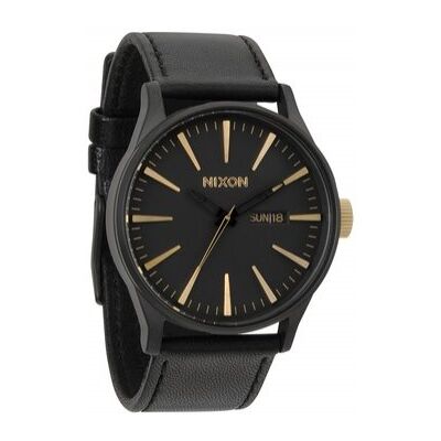 Nixon, Sentry Leather, Matte Black/gold Nixon, Sentry Leather, Matte Black/gold