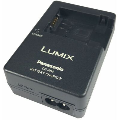 Oryginał Panasonic De-A84 Ładowarka Dmw-Bmb9e F-Ra Vat Oryginał Panasonic De-A84 Ładowarka Dmw-Bmb9e F-Ra Vat